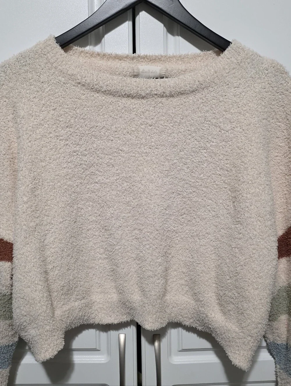 Altar'd State Womens Fleece Fuzzy Stripe Sleeve Oversized Semi Cropped Sweater